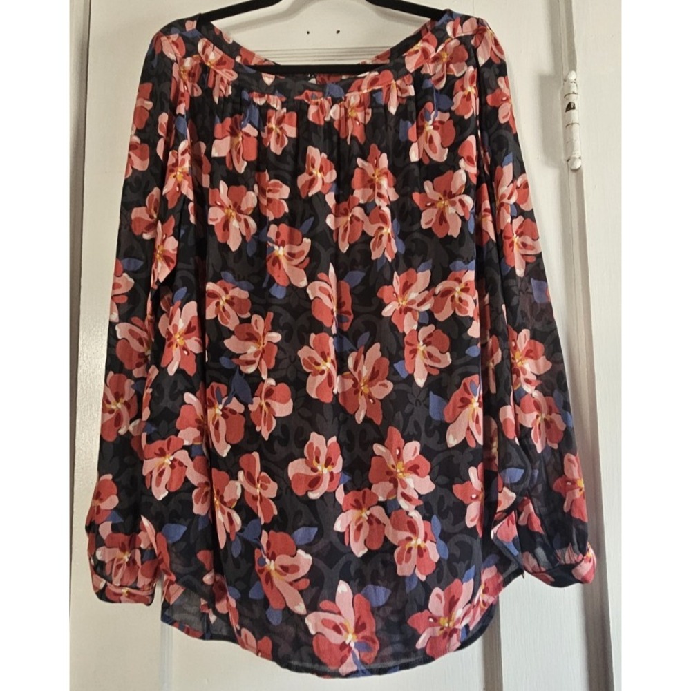 Ann Taylor LOFT womens XL floral print semi sheer soft flowy blouse NWOT